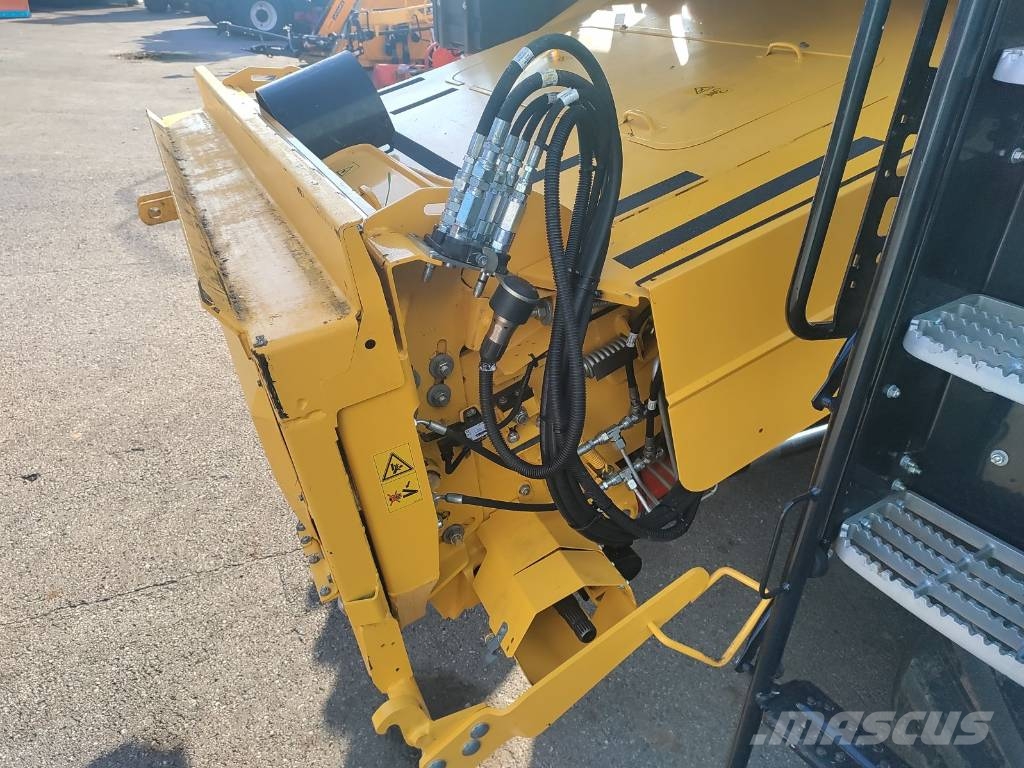 New Holland CX 8.90 SLH + MACDON FD230 Kombinované zberacie stroje