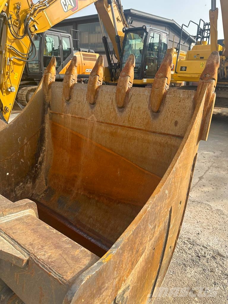 Komatsu HB 365 NLC-3 Hybrid Εκσκαφείς με ερπύστριες