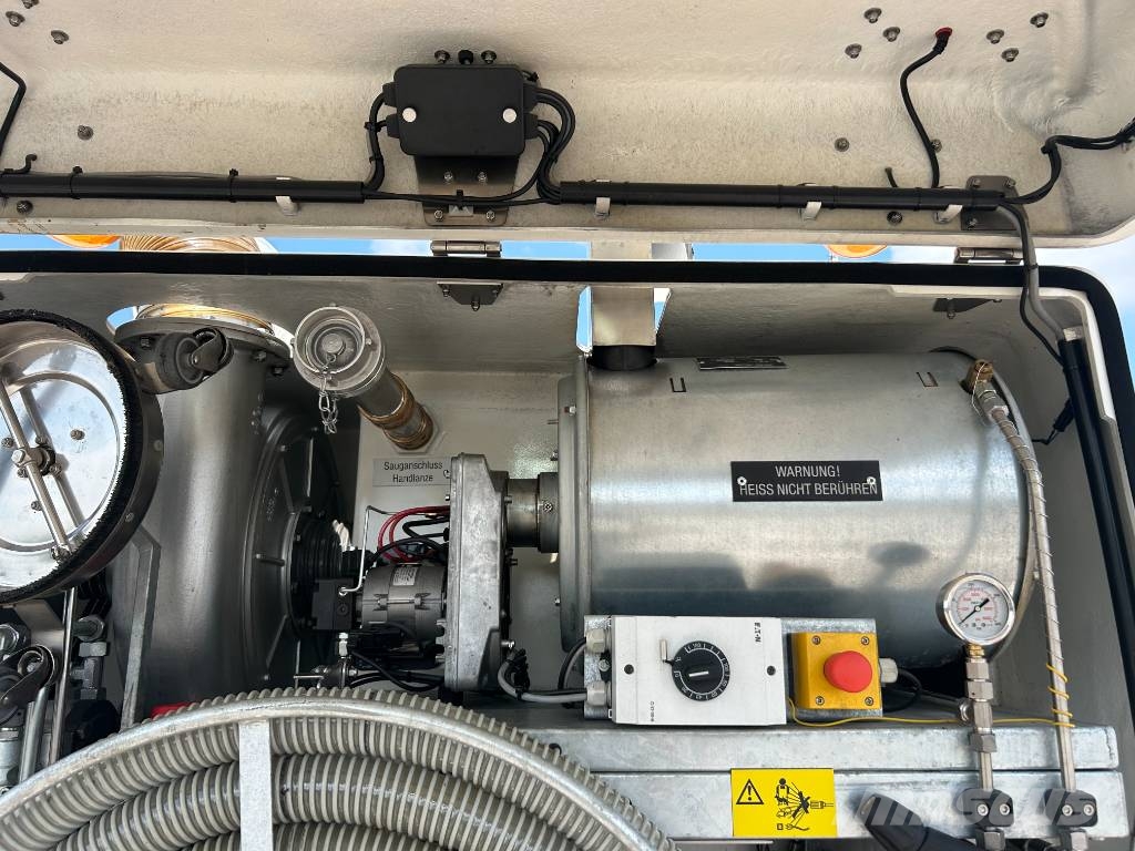 Multicar M31H mit ICT Aufbau Nettoyeur haute pression
