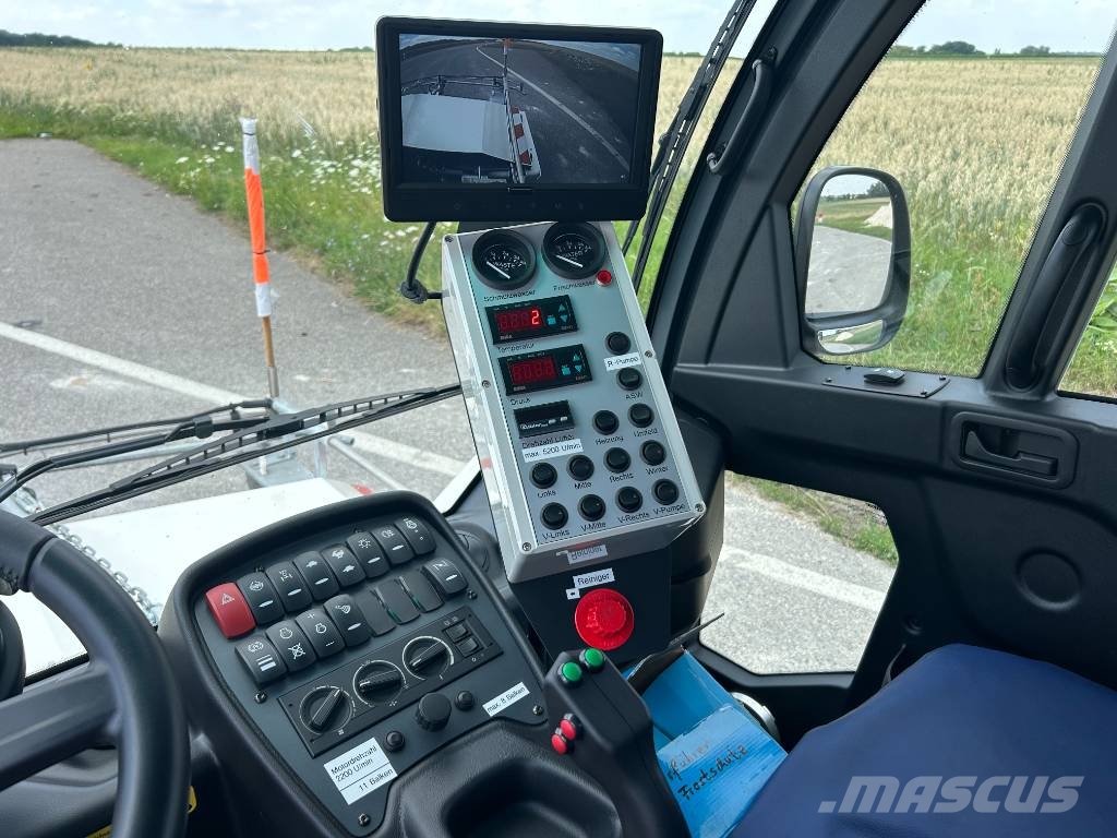 Multicar M31H mit ICT Aufbau Nettoyeur haute pression