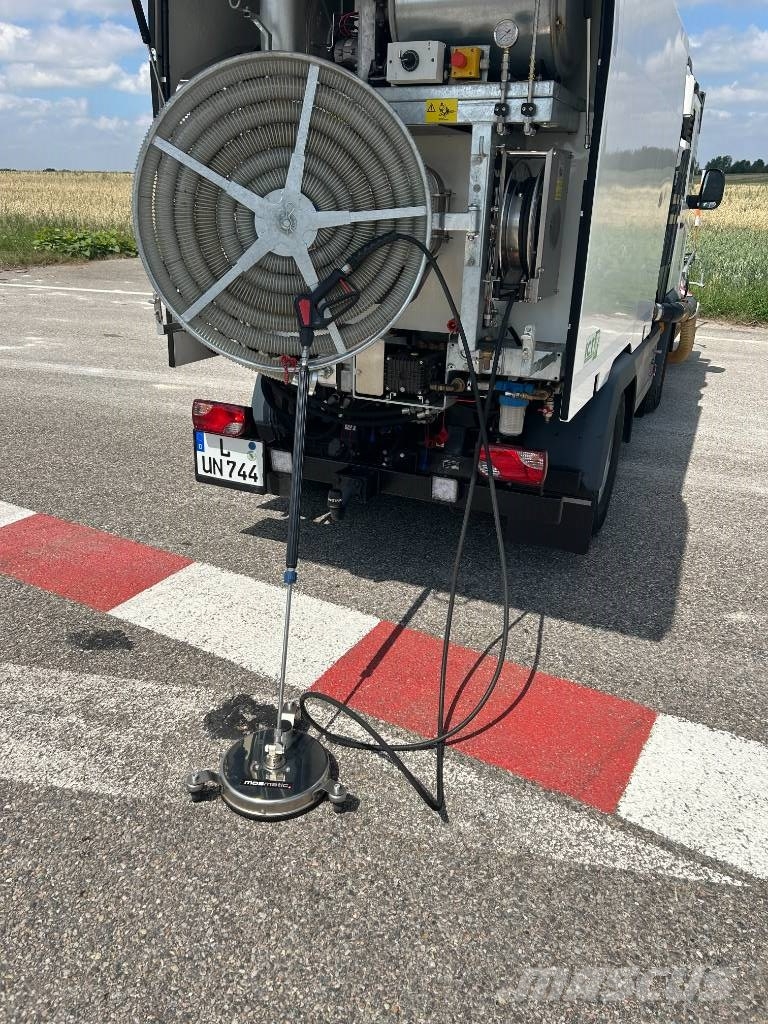 Multicar M31H mit ICT Aufbau Nettoyeur haute pression