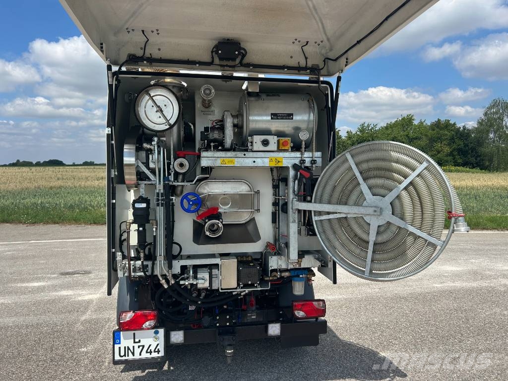 Multicar M31H mit ICT Aufbau Nettoyeur haute pression