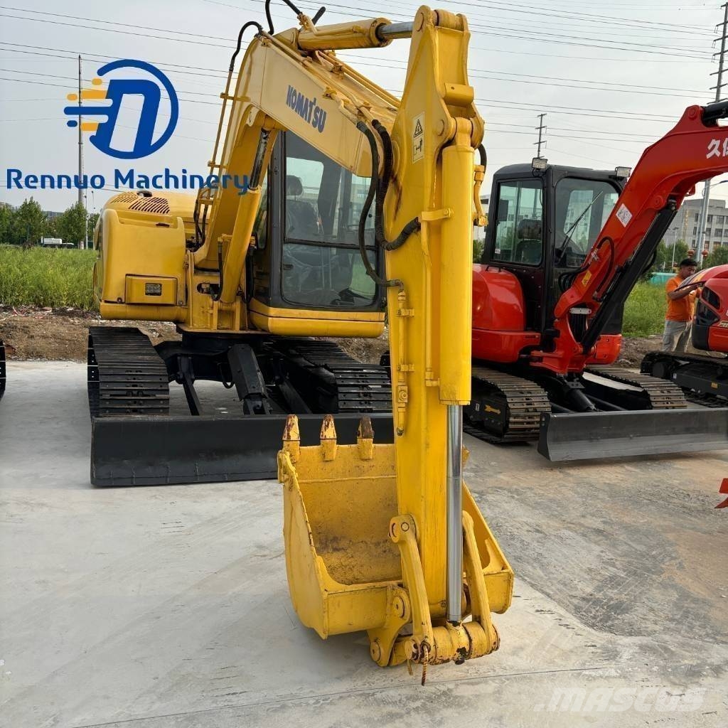 Komatsu PC 60 小型挖掘机