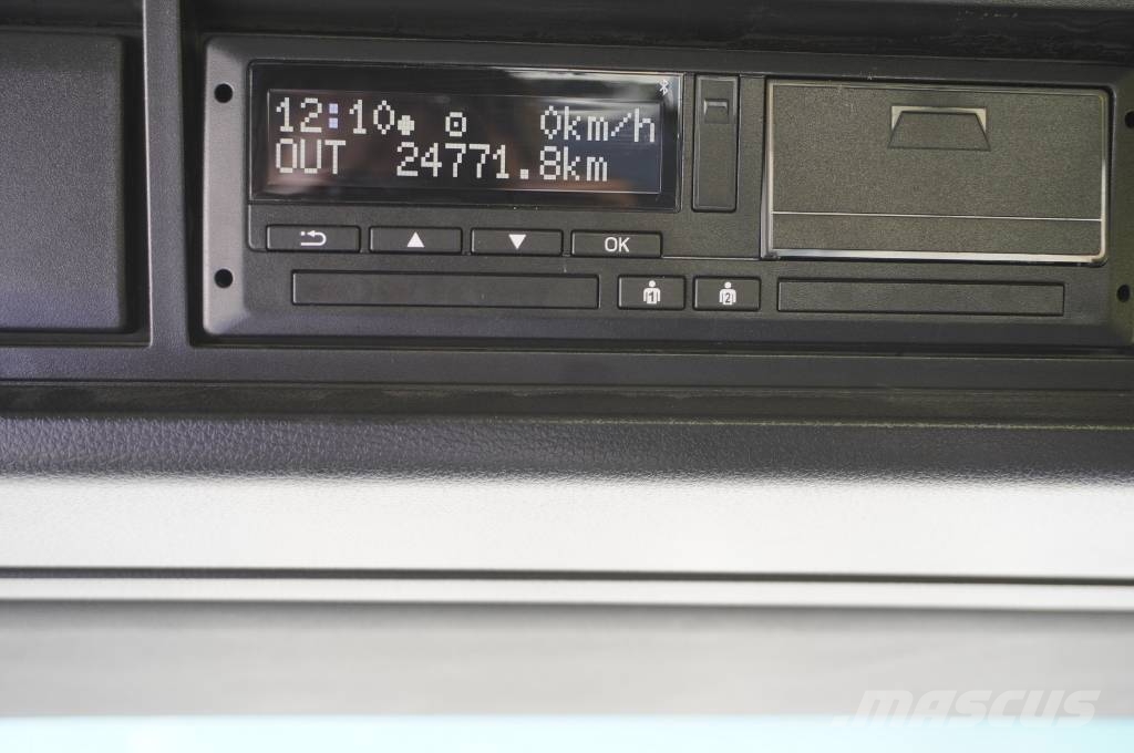 MAN TGS 26.480 6x4 / 20 tho. km!!! / chassis 530 cm Шасі з кабіною