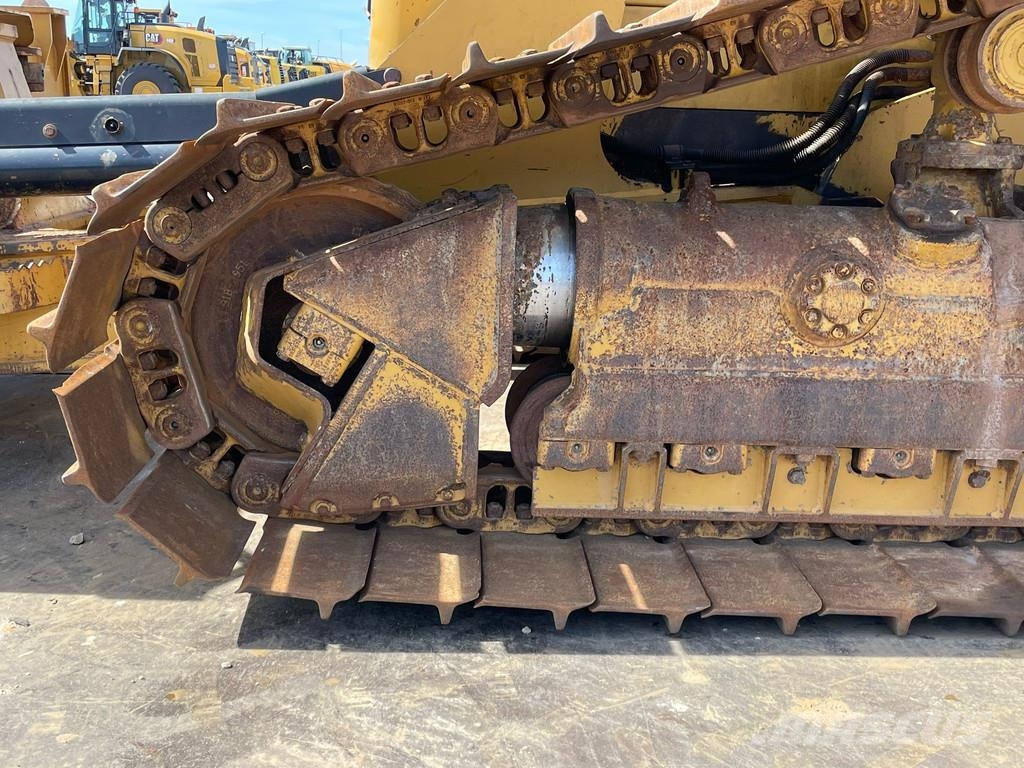 CAT D6N LGP | German machine بلدوزرات مجنزرة