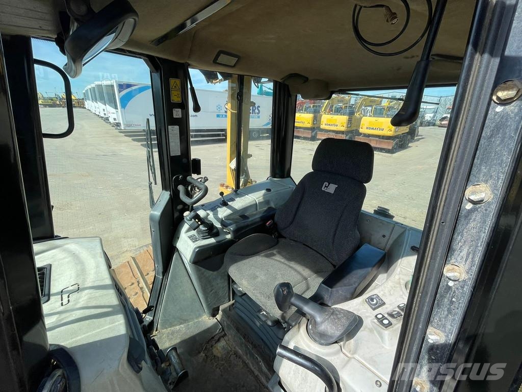 CAT D6N LGP | German machine بلدوزرات مجنزرة