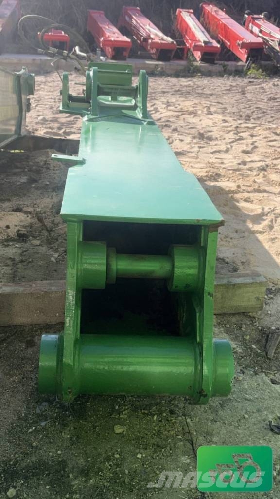 John Deere 3200 Outer boom AZ63714 AZ55496 Šasija i vešenje