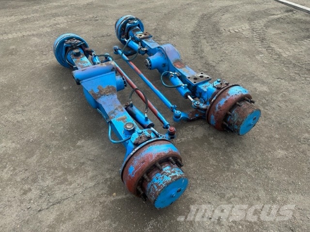 Fuchs MHL 330 used axles complete Nápravy