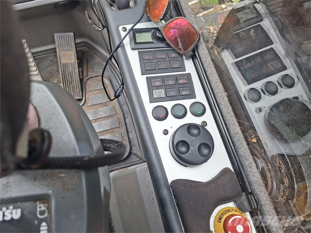 Komatsu XH931 Cosechadoras