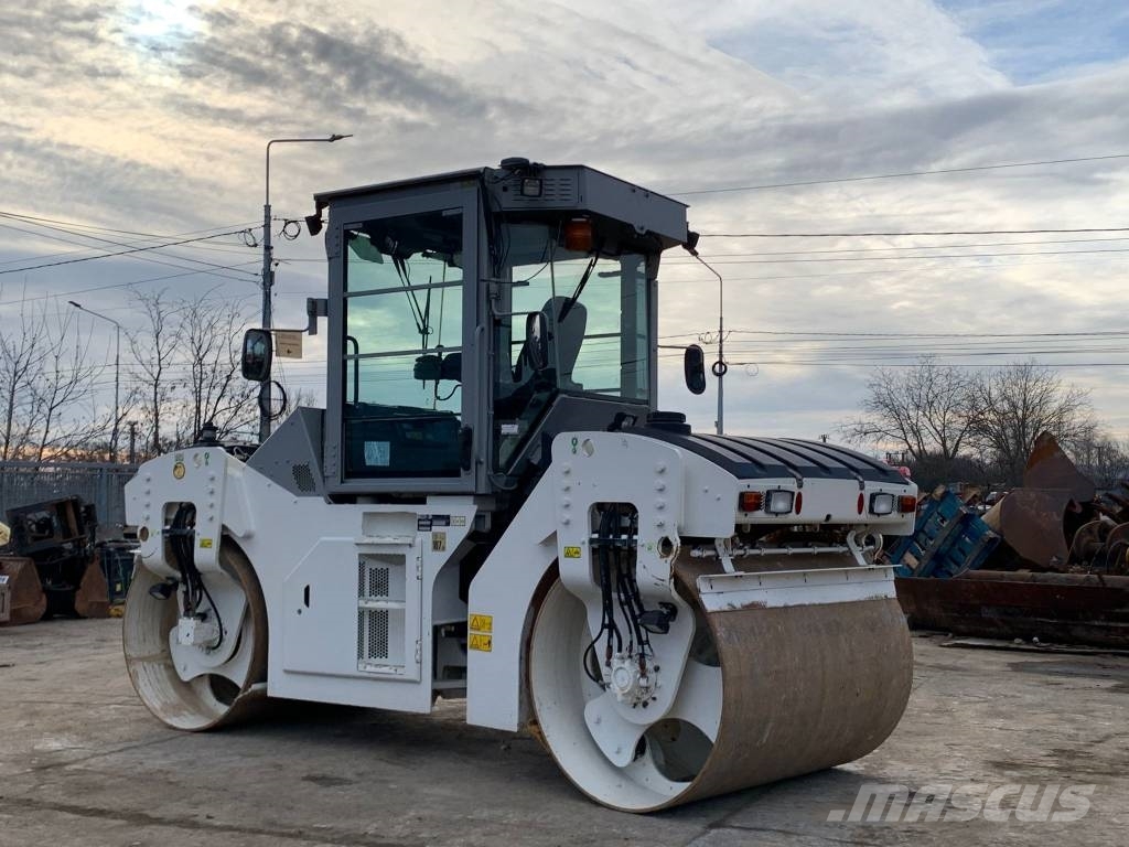 CAT CB 7 Tandemjyrät