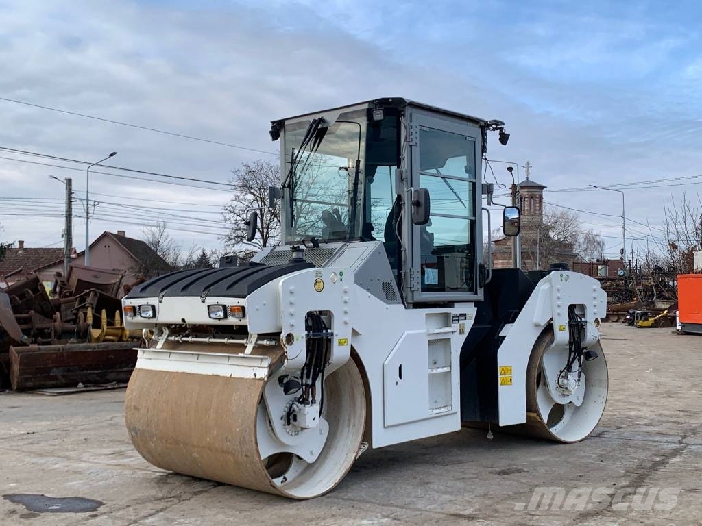 CAT CB 7 Tandemjyrät