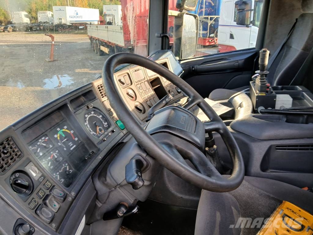 Scania P94 6x2 multilift vl-laite, rautajouset 可拆卸式卡车