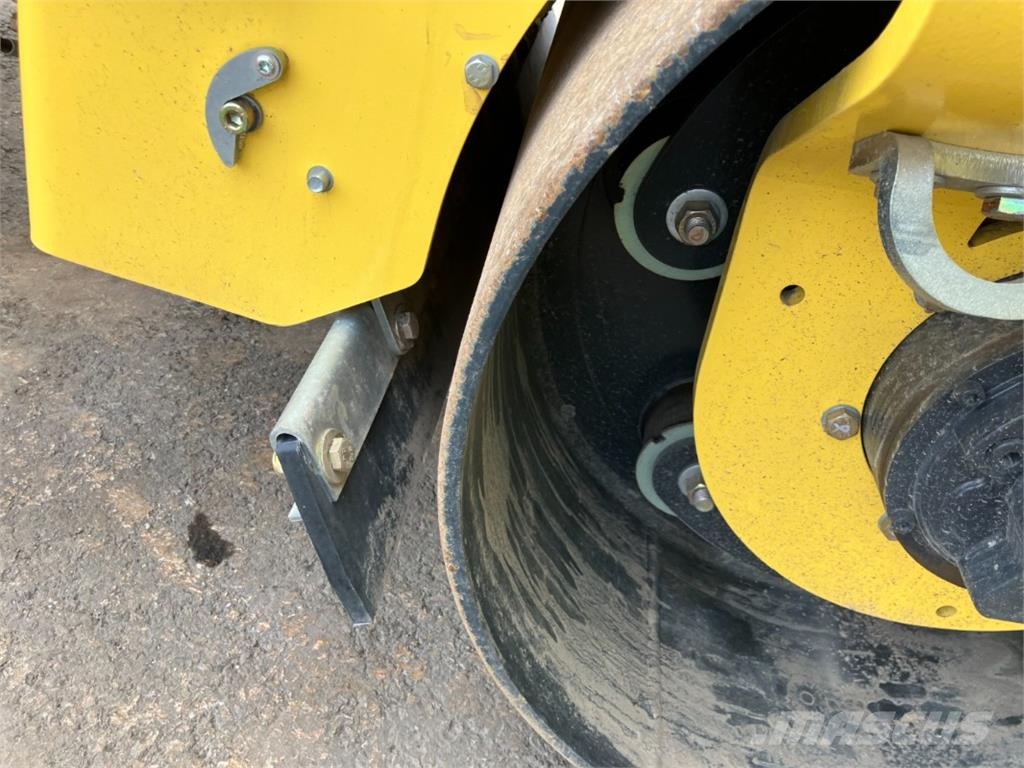 Bomag CN BW 120 AD-5 Dvojni valjarji