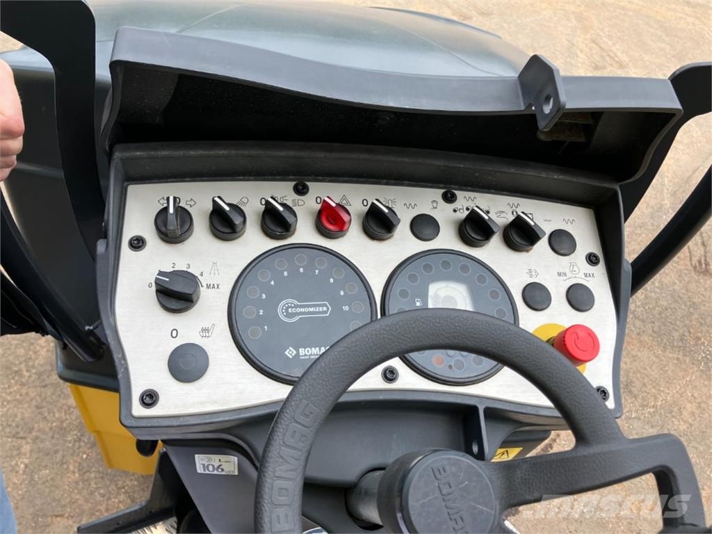 Bomag CN BW 120 AD-5 Dvojni valjarji