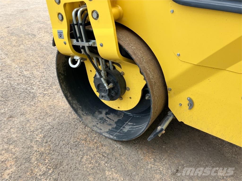 Bomag CN BW 120 AD-5 Dvojni valjarji