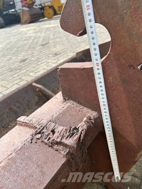 Slootbak 2,50 m CW 30 دلاء