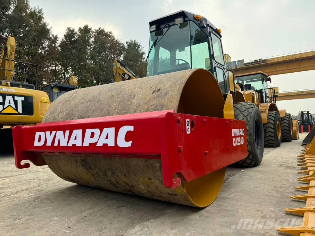 Dynapac CA 251 D Single drum rollers