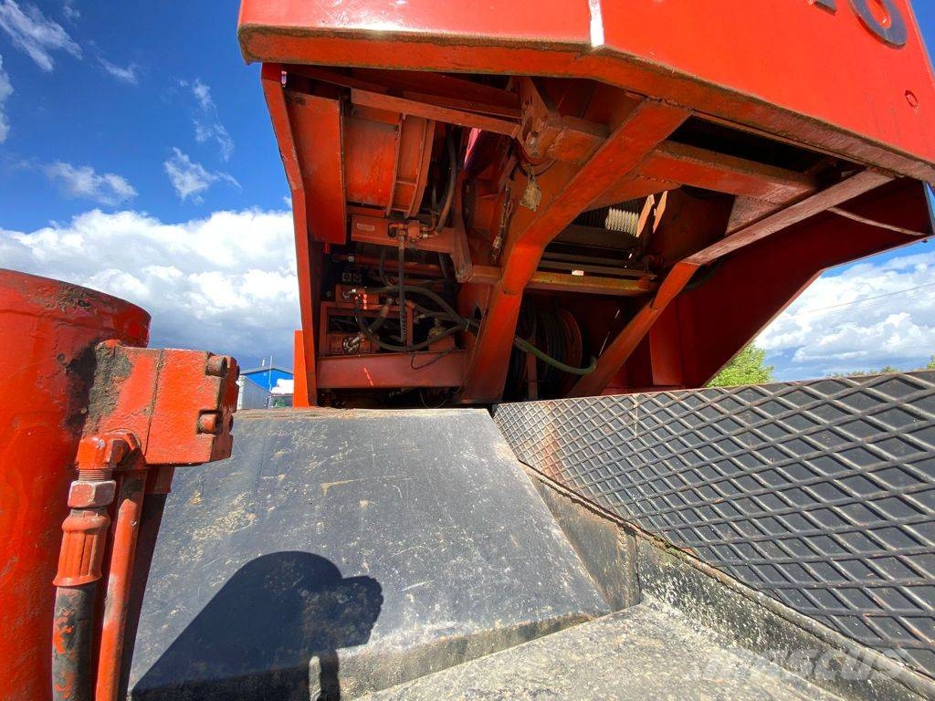 Kato KR 500 Ruw terrein kranen