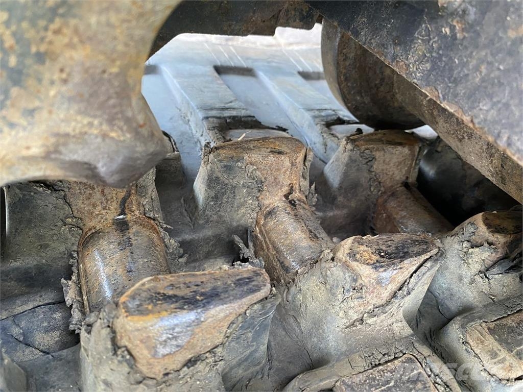 Yanmar VIO80-1A حفارات بعجل