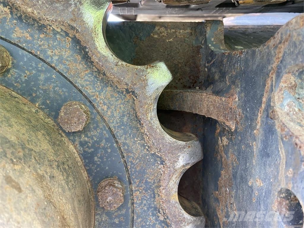 Yanmar VIO80-1A حفارات بعجل
