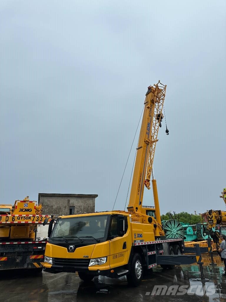 XCMG QY25K5 رافعات الطرق الوعرة