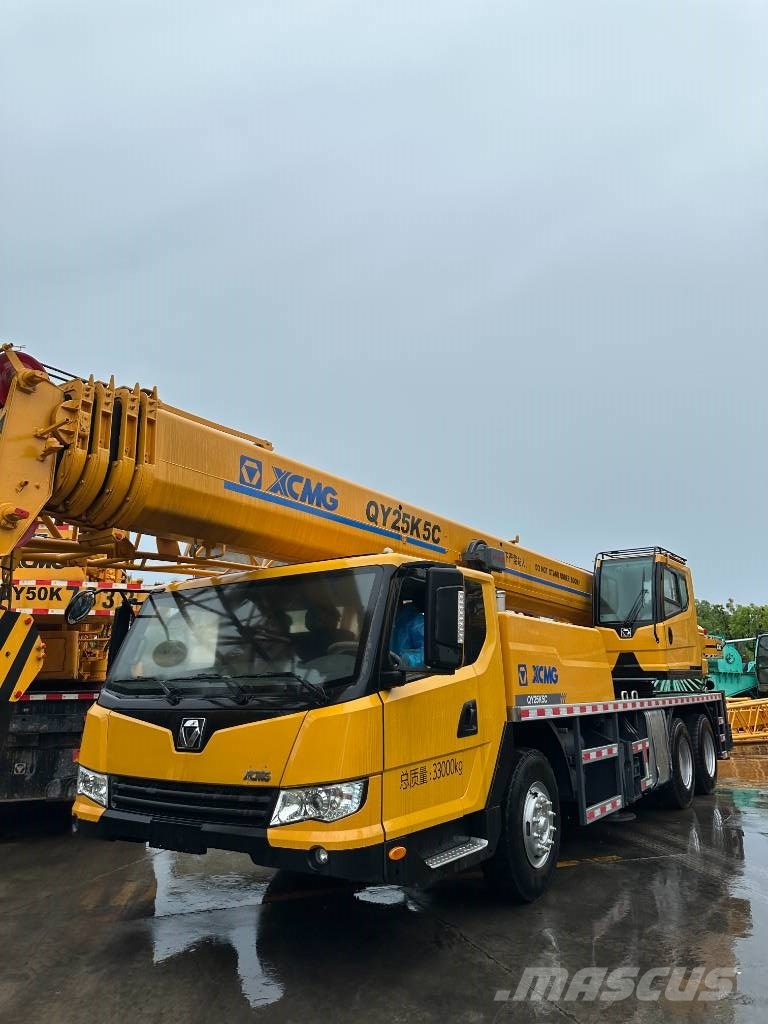 XCMG QY25K5 رافعات الطرق الوعرة