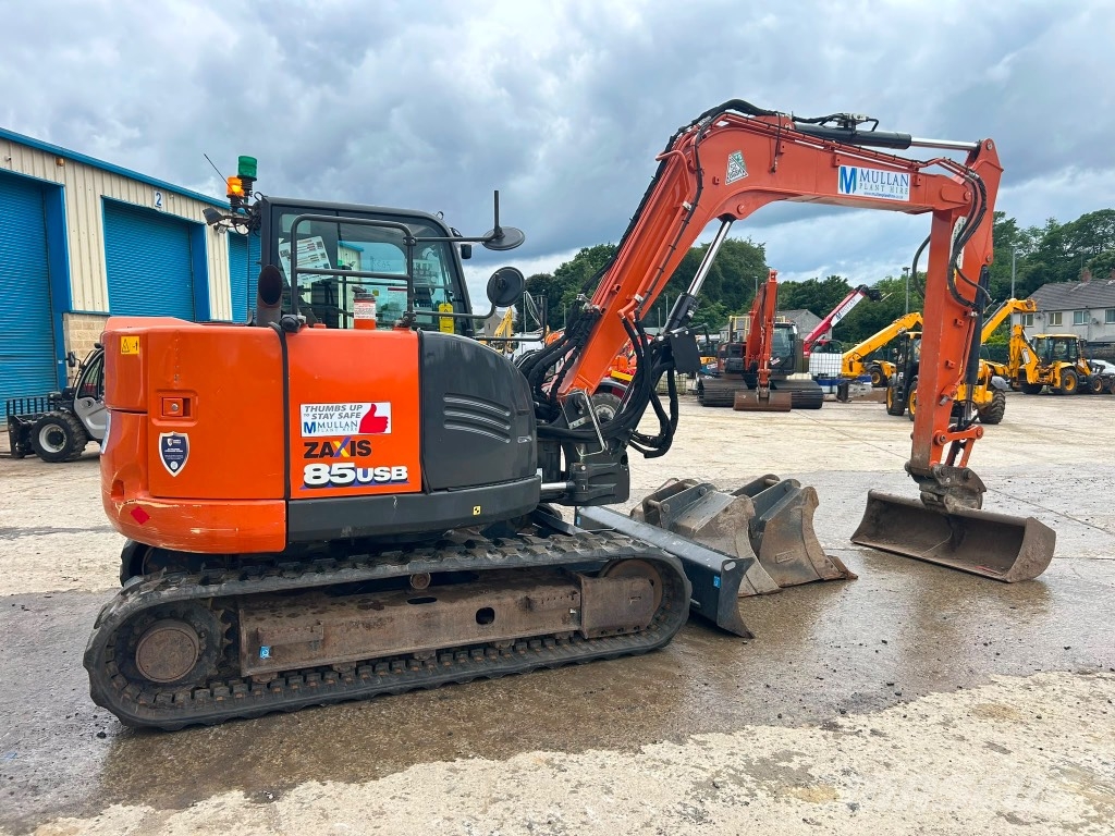 Hitachi ZX85 USBRP-6 حفارات وسط 7 طن - 12 طن