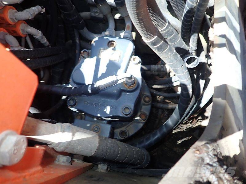 Hitachi ZX70‑3 Εκσκαφείς με ερπύστριες