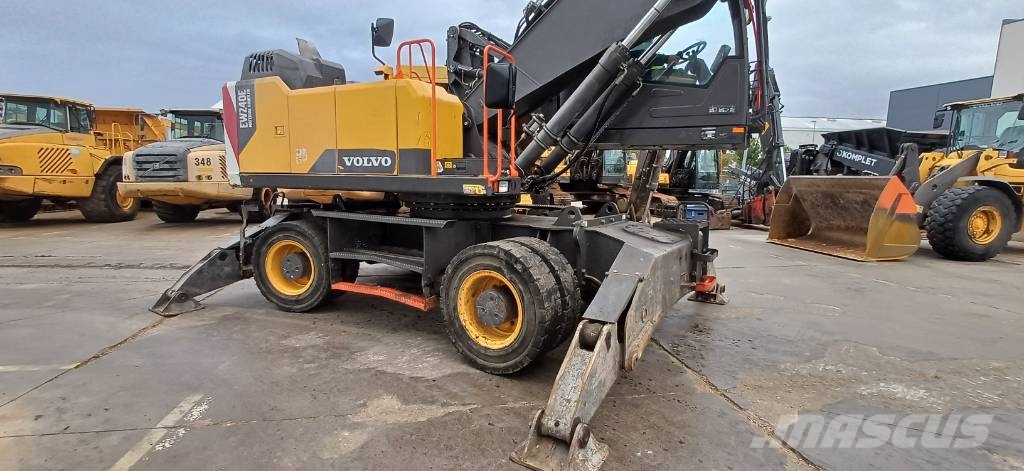 Volvo EW 240 E 旋轉式挖土機/掘鑿機/挖掘機