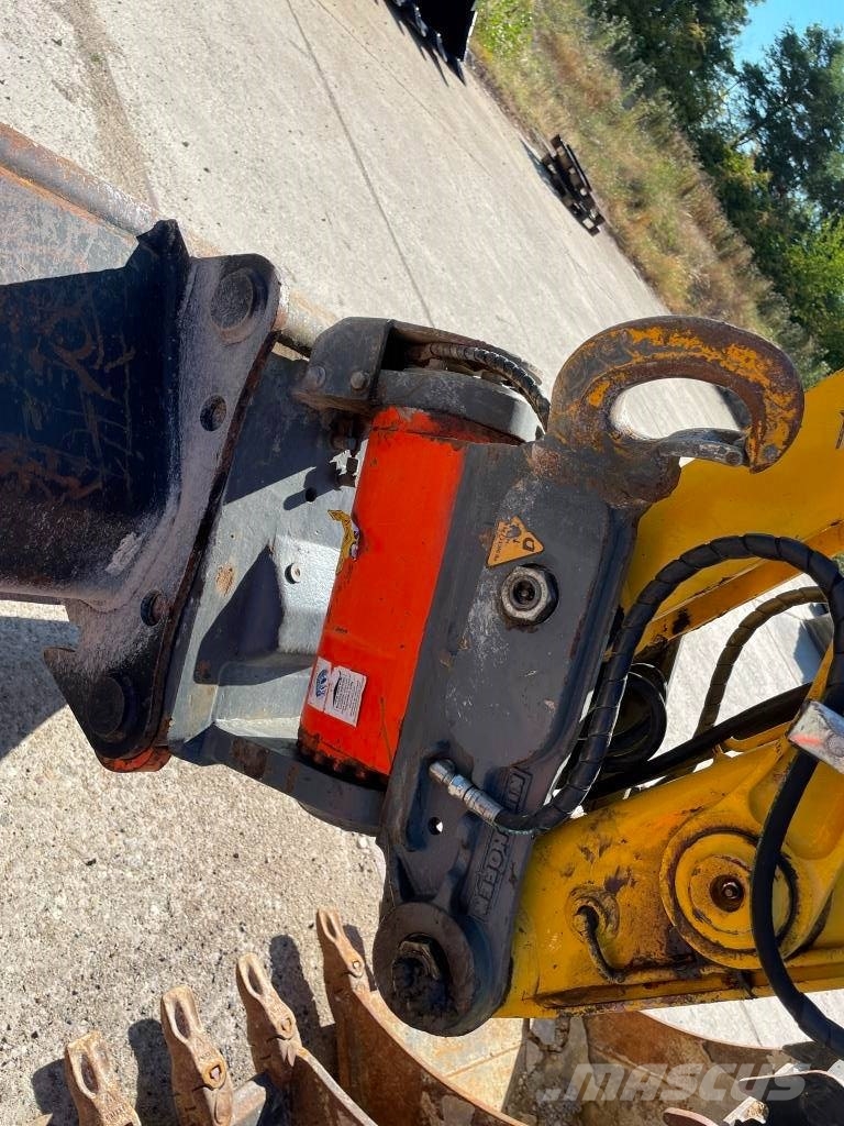 Komatsu PW98MR-11E0 Εκσκαφείς με τροχούς - λάστιχα