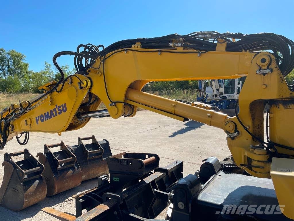 Komatsu PW98MR-11E0 Εκσκαφείς με τροχούς - λάστιχα