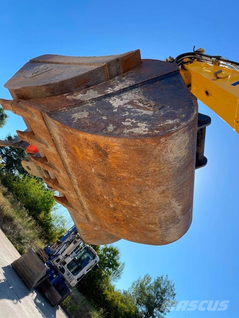 Komatsu PW98MR-11E0 Εκσκαφείς με τροχούς - λάστιχα