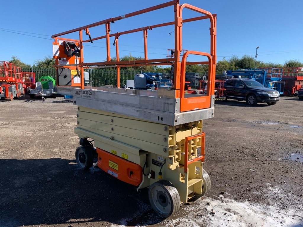 JLG ES2630 剪叉式升降机