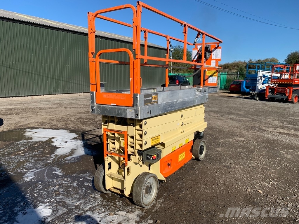 JLG ES2630 剪叉式升降机