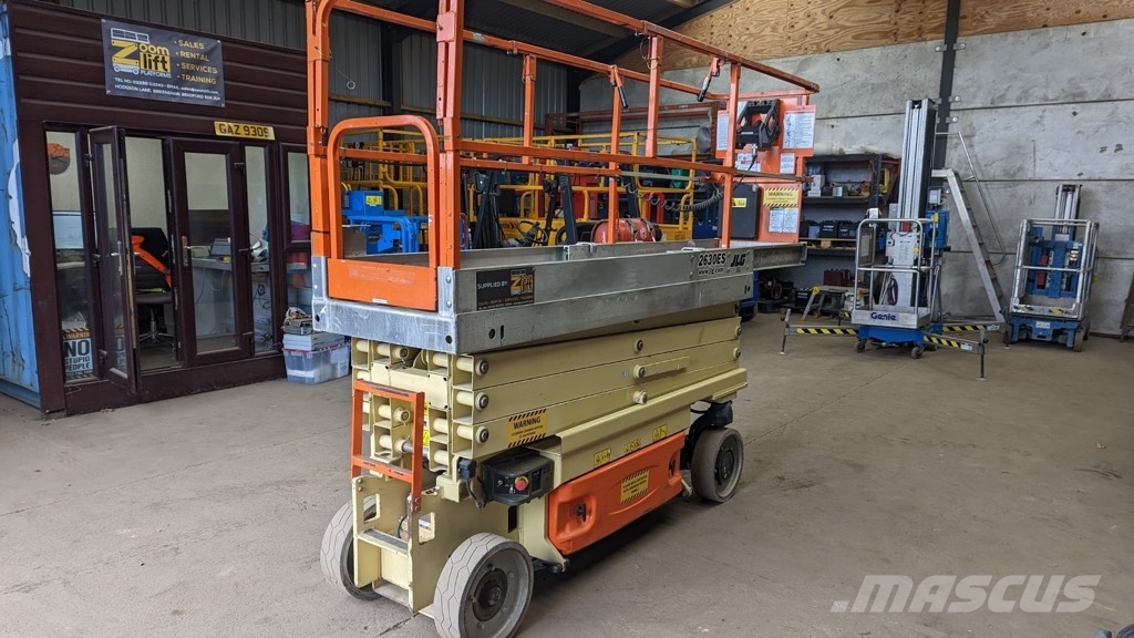 JLG ES2630 剪叉式升降机