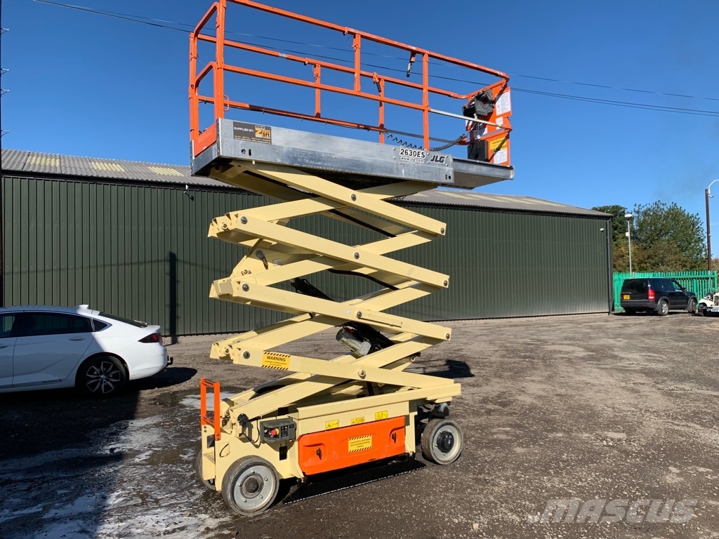 JLG ES2630 剪叉式升降机
