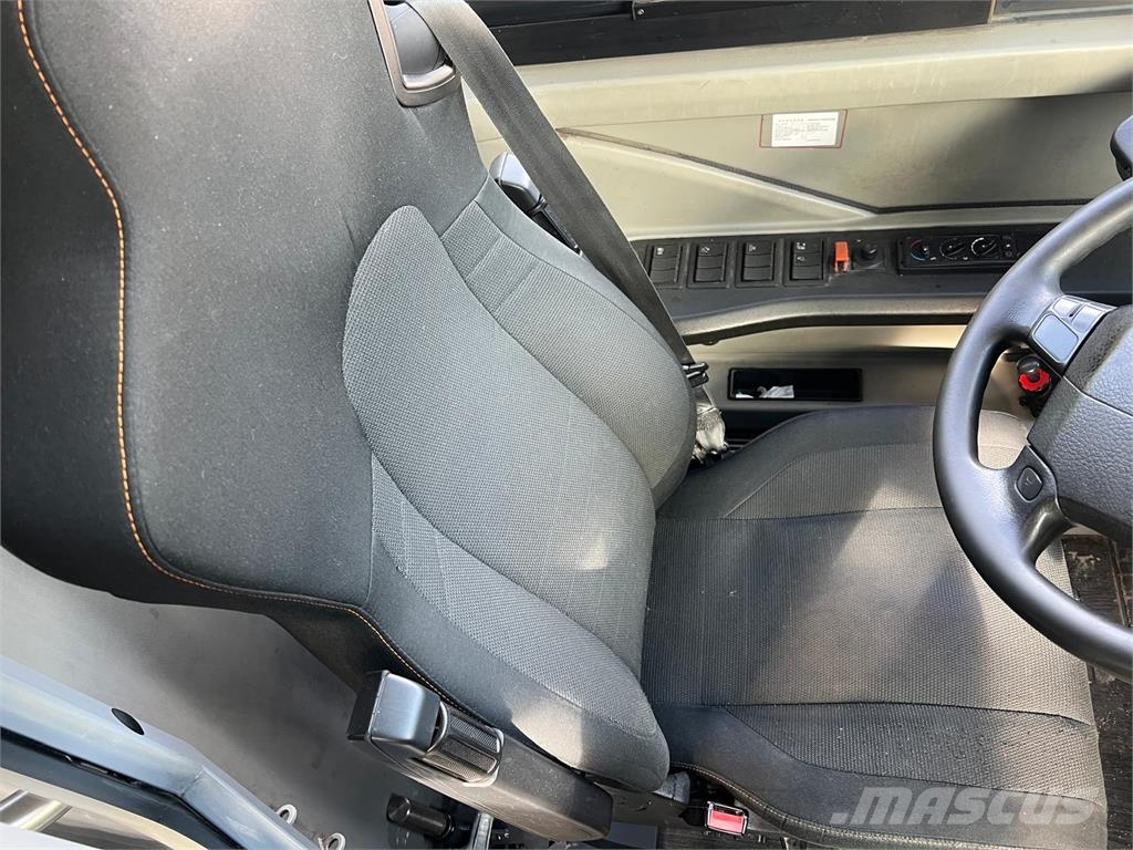 Volvo 8900 حافلة داخل المدينة