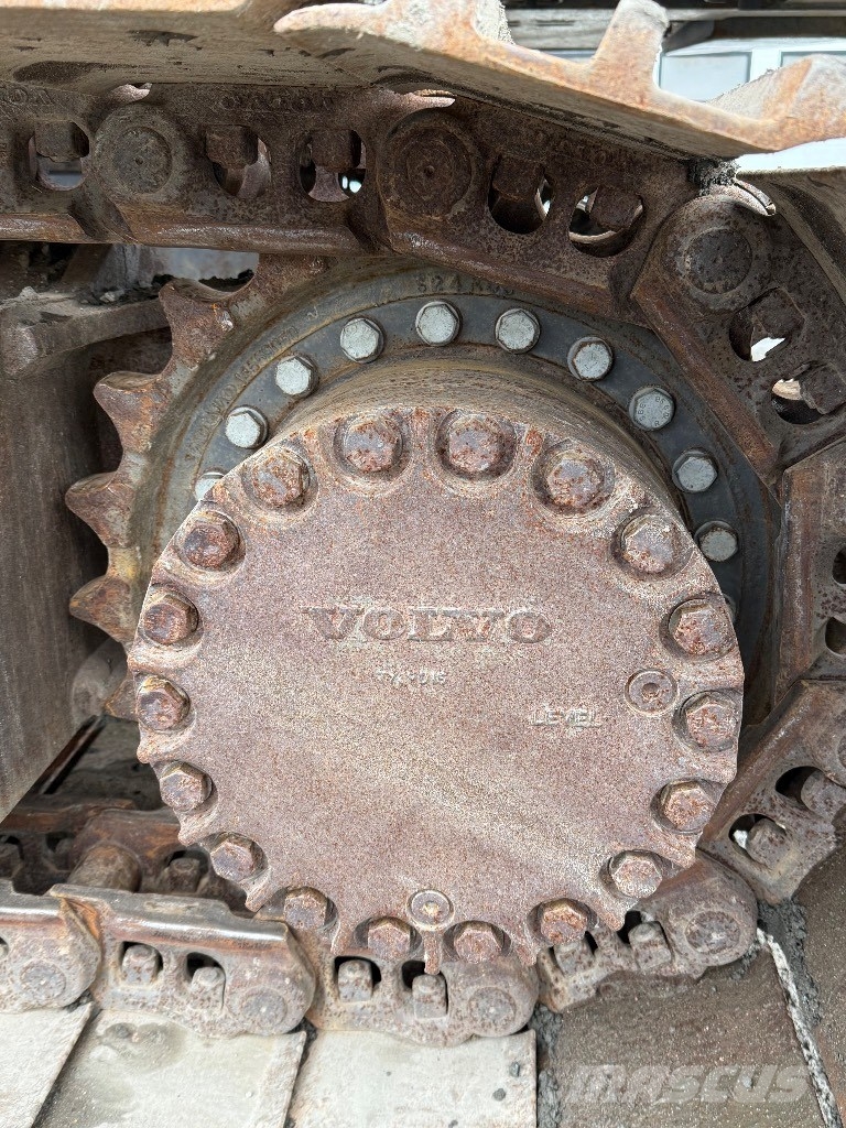 Volvo EC 300 EL Excavadoras de cadenas