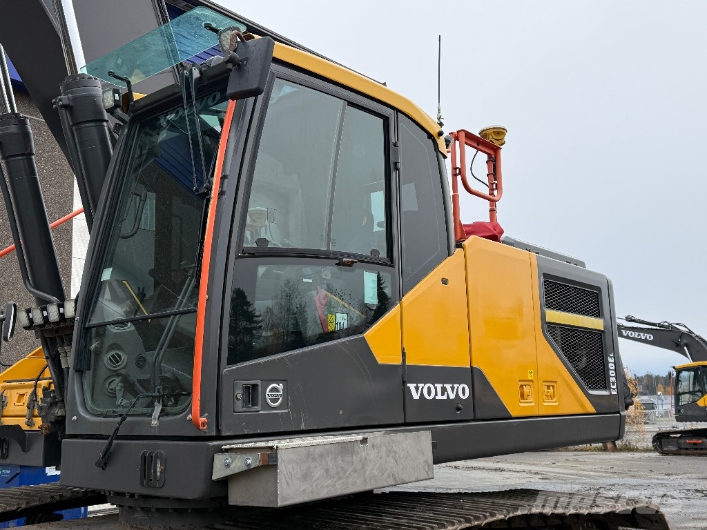 Volvo EC 300 EL Excavadoras de cadenas