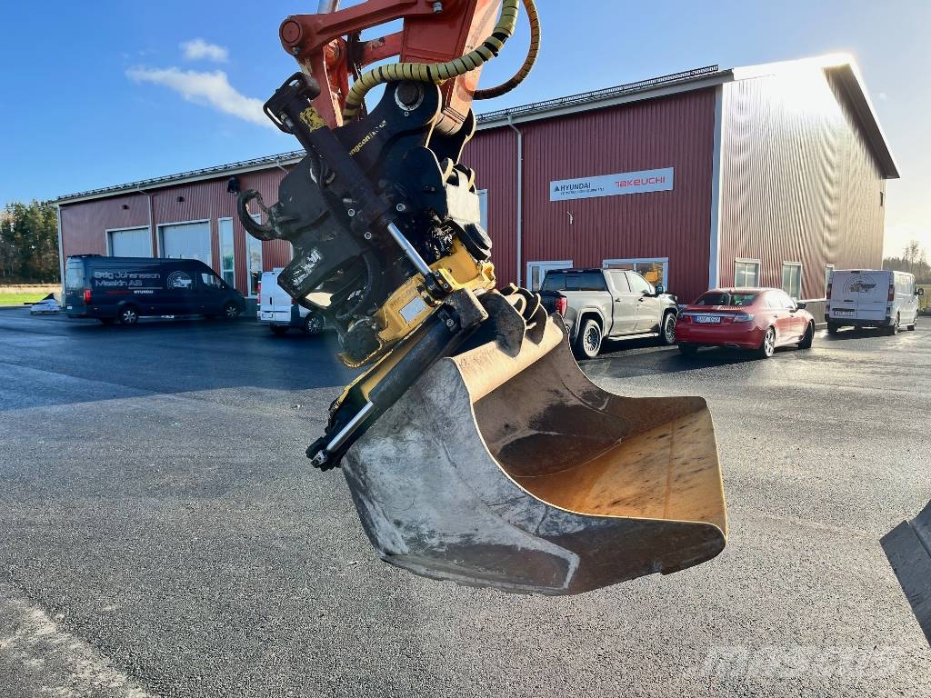 Hitachi ZX 135 US-7 Raupenbagger