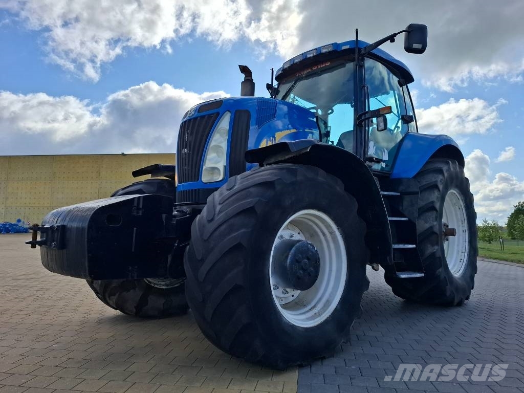 New Holland T8050