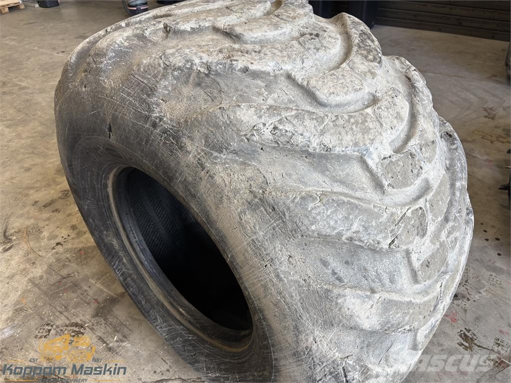 Nokian Fkf 750/55x26,5 Used/Beg Tyres, wheels and rims
