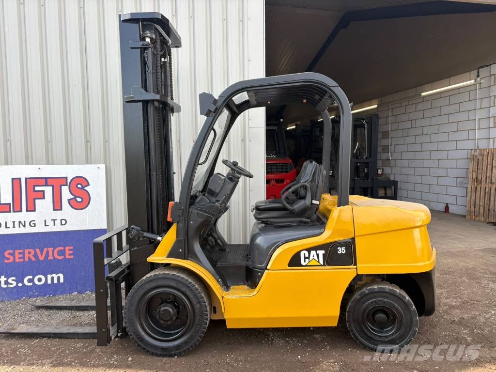 CAT DP 30 N Diesel forklifts