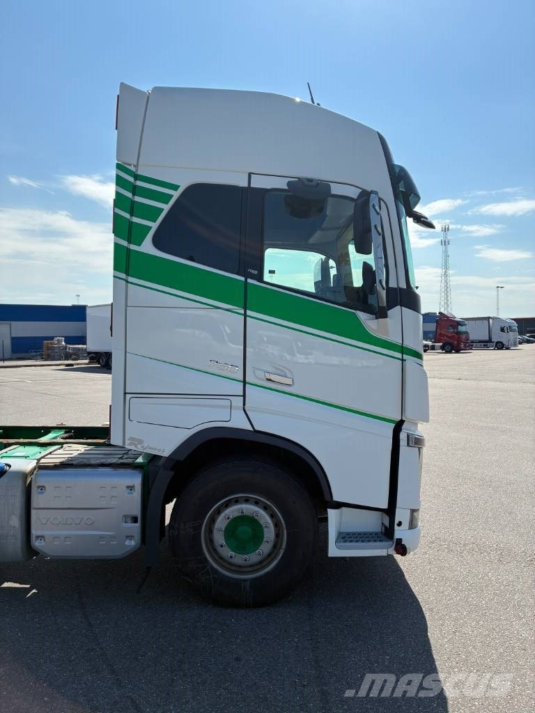 Volvo FH 16 750 FH 16 750 Camiones con chasís y cabina