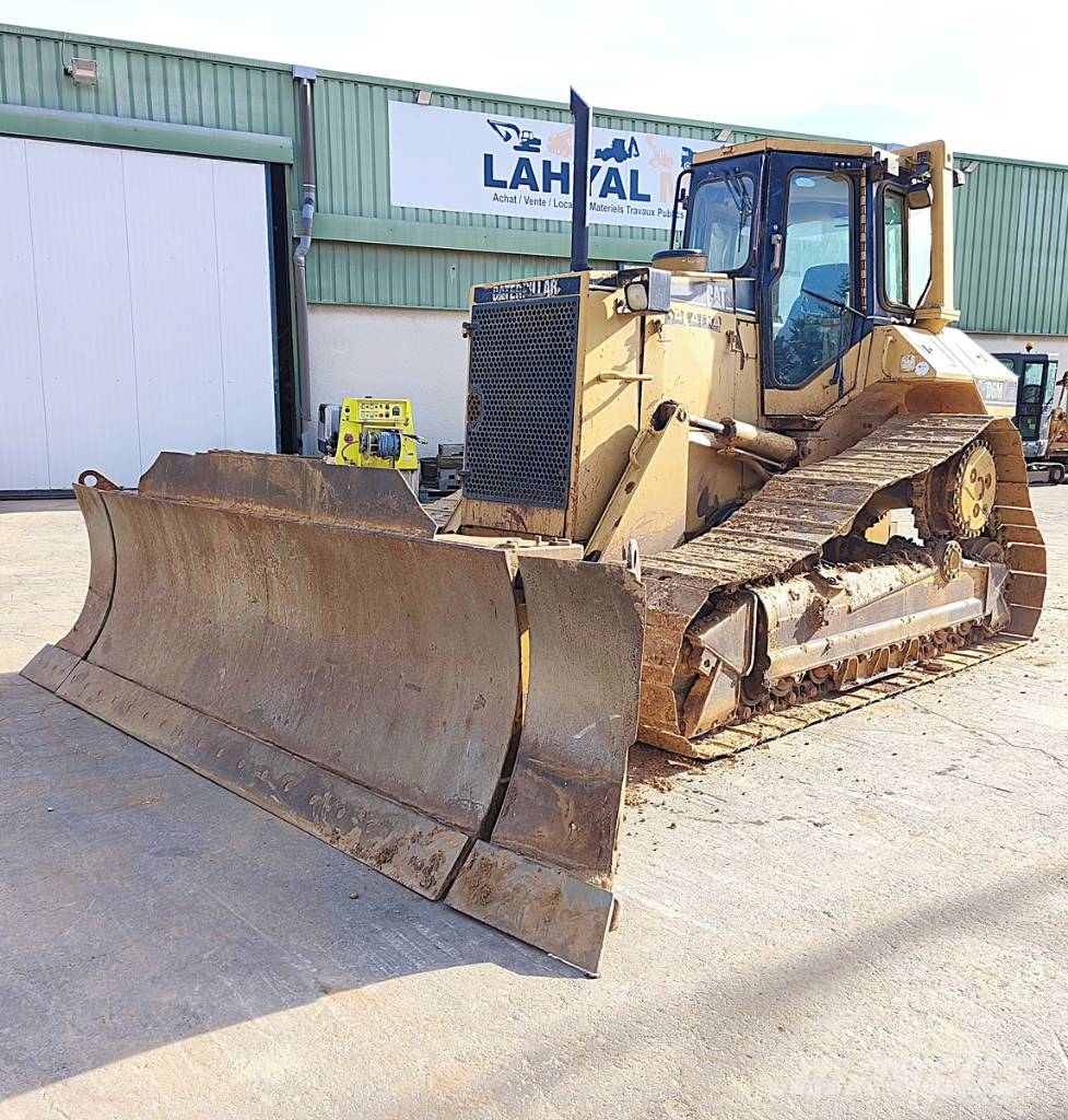 CAT D 6 M LGP Dozers - Tratores rastos