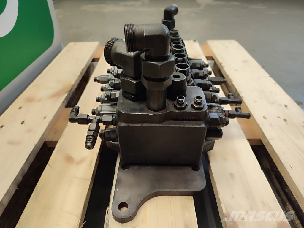 CAT 535-95 448 / 5 000 Hydraulic distributor 07260157 Гідравліка