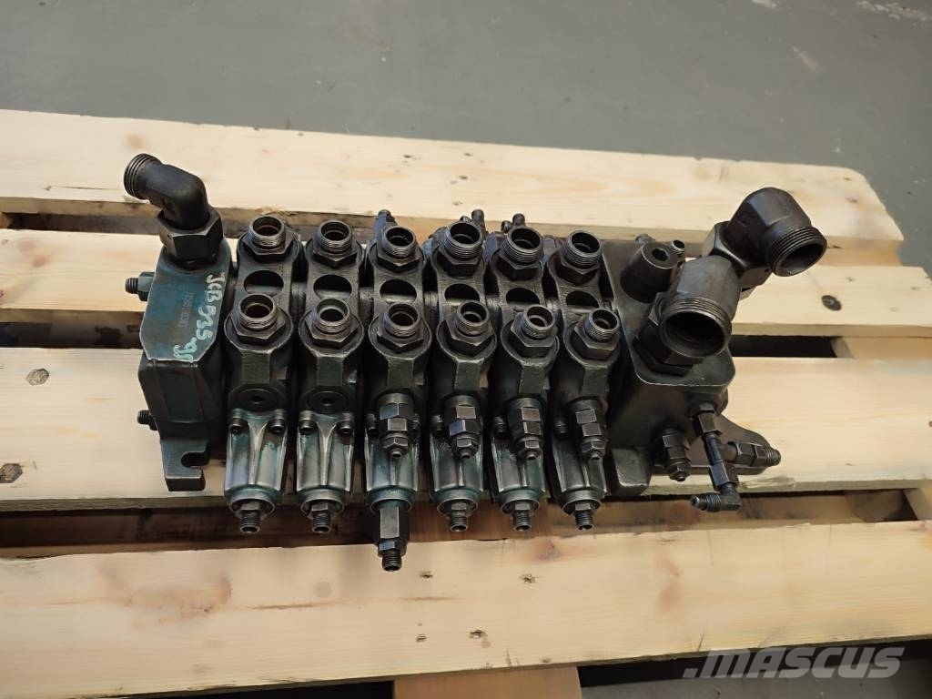 CAT 535-95 448 / 5 000 Hydraulic distributor 07260157 Гідравліка