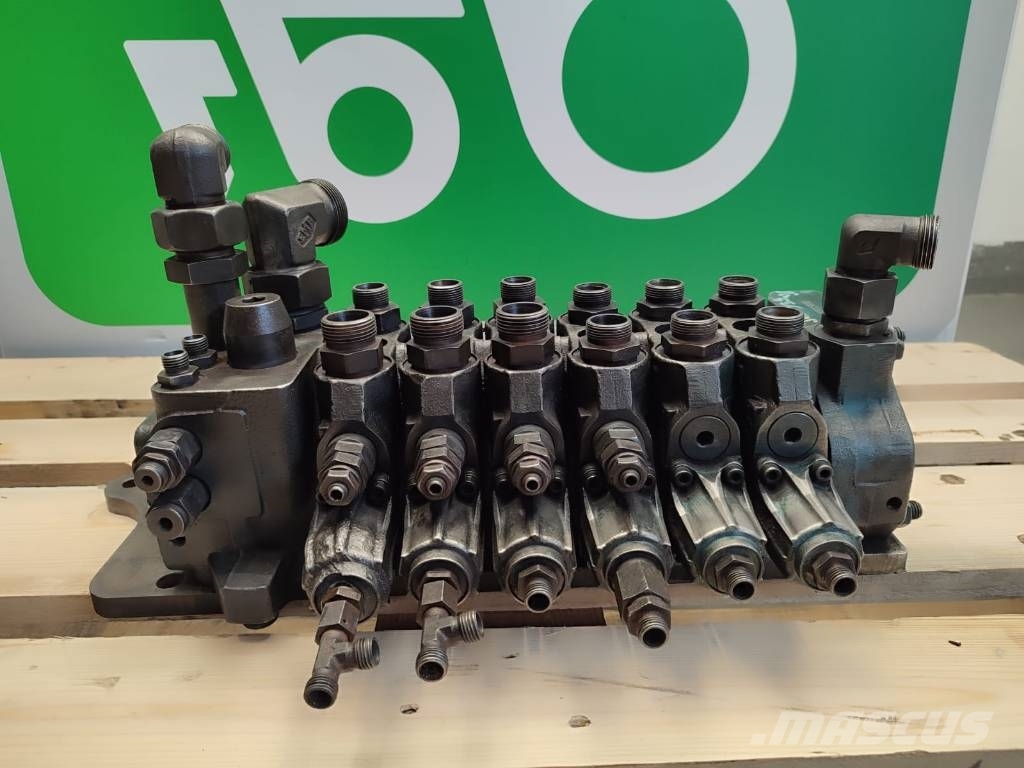 CAT 535-95 448 / 5 000 Hydraulic distributor 07260157 Гідравліка