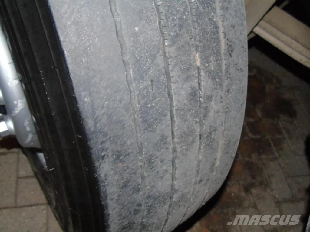 Renault Kerax 410DXI + 8X4 + MANUAL + SPRING شاحنات قلابة