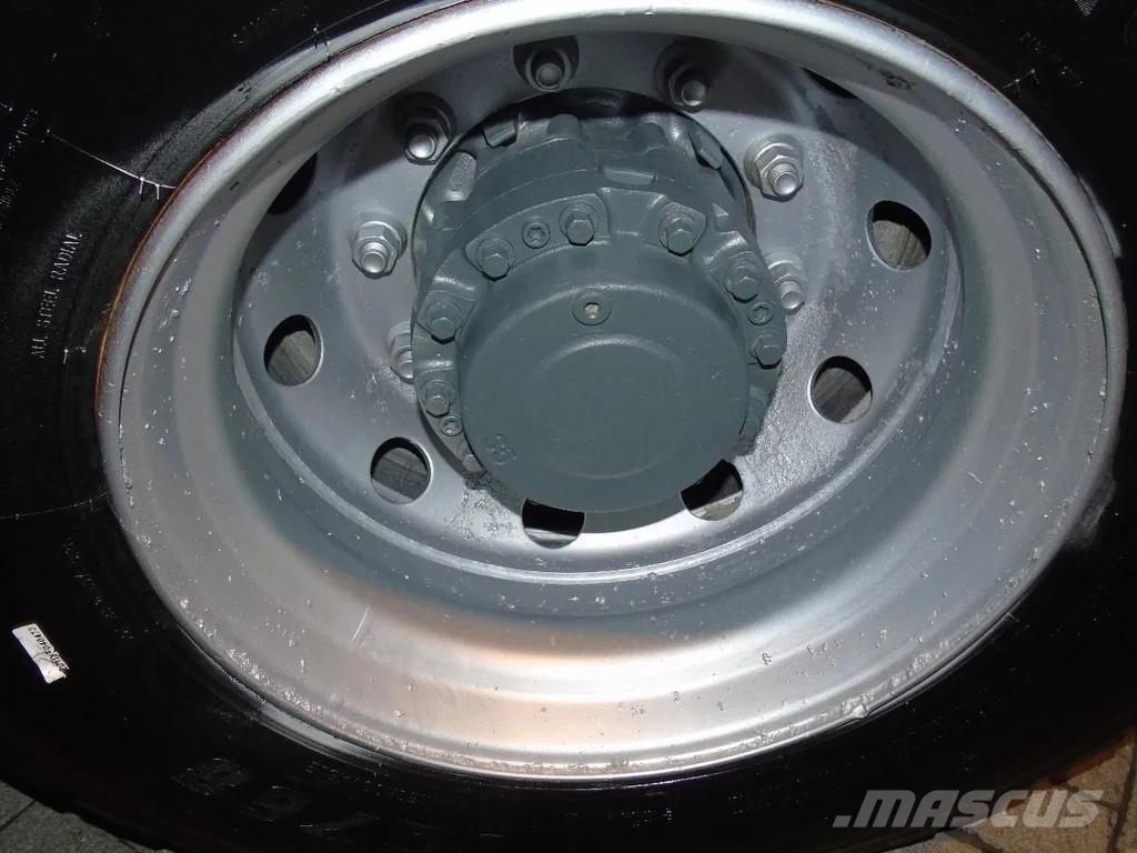 Renault Kerax 410DXI + 8X4 + MANUAL + SPRING شاحنات قلابة